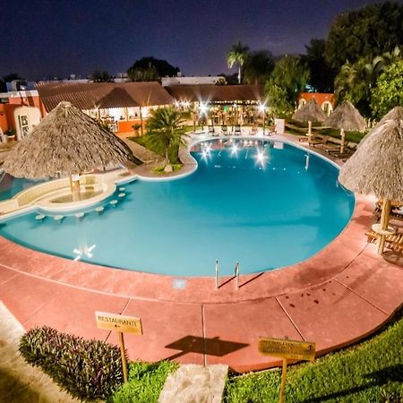 Hacienda Inn Aeropuerto Mérida Exterior foto